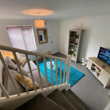 2 Bedroom Private House Near Bedford Town And Train Station Esterno foto