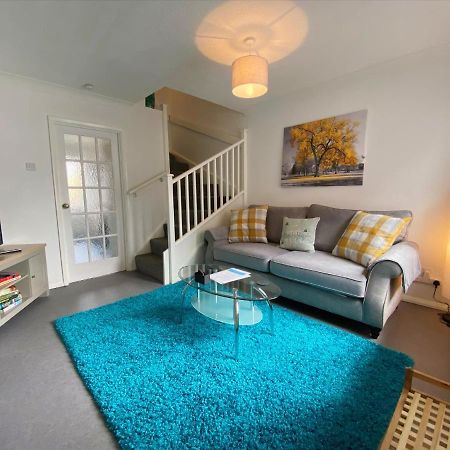 2 Bedroom Private House Near Bedford Town And Train Station Esterno foto
