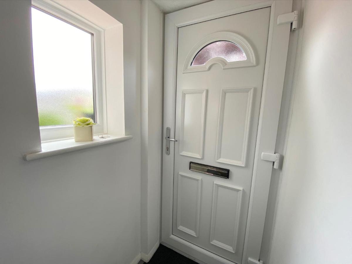2 Bedroom Private House Near Bedford Town And Train Station Esterno foto